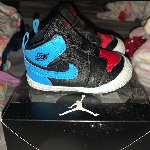 Jordan Shoes - Baby Jordan 1’s